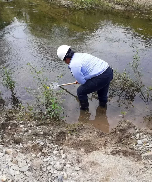 Monitoreo de Macroinvertebrados Acuáticos